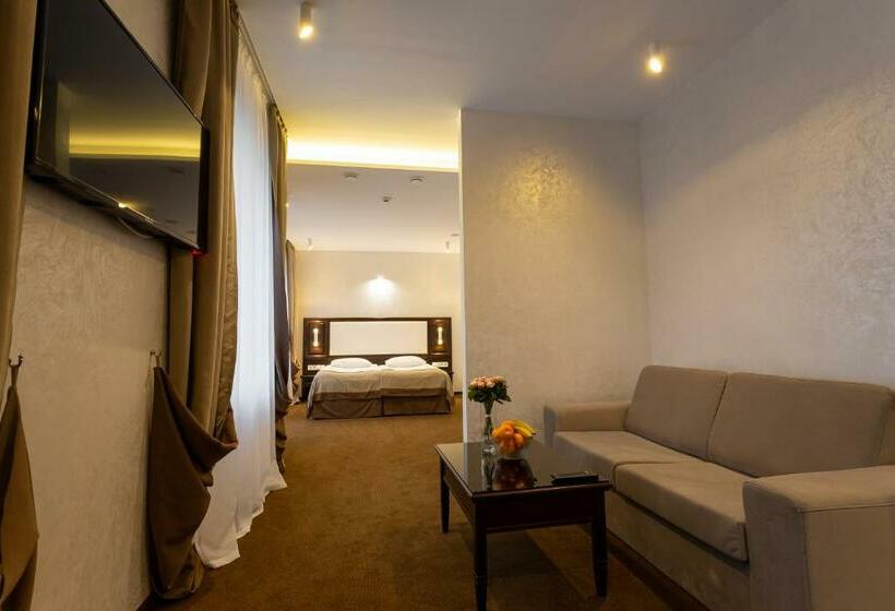 اتاق سوپریور, Optima Collection Khmelnytskyi