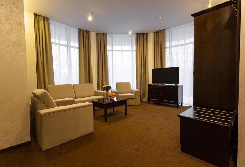 سوییت, Optima Collection Khmelnytskyi