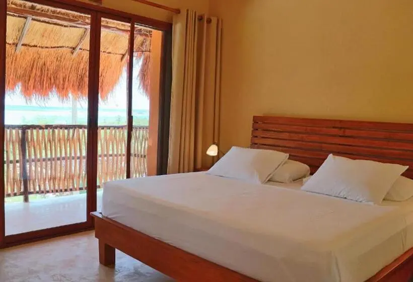 سوئیت جونیور با تراس, Sur Bacalar