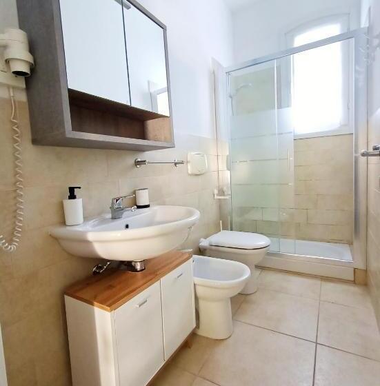 Huoneisto 1 Makuuhuone Pohjakerros, Residenza Casa Bianca