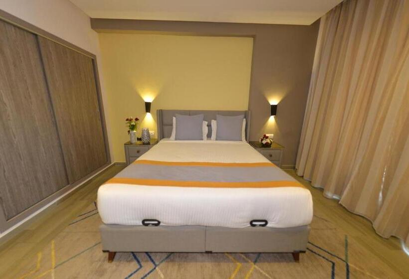 Семейный Номер, Gardenia Boutique