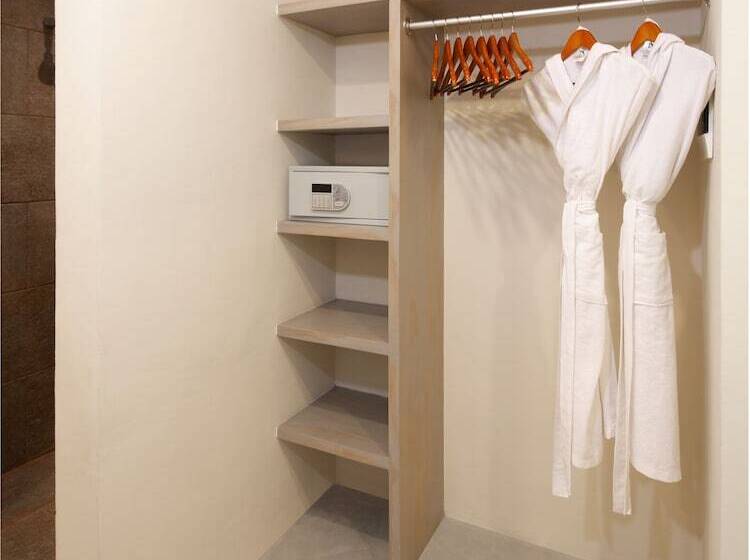 חדר דלוקס לארבעה, Naala Tulum