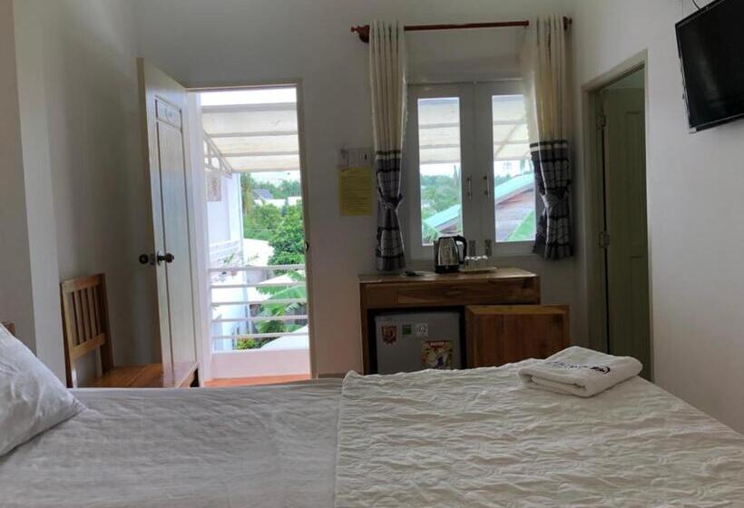 اتاق لوکس, ღ Orchid Guesthouse ღ 2 Minutes To The Beach & Night Market ღ