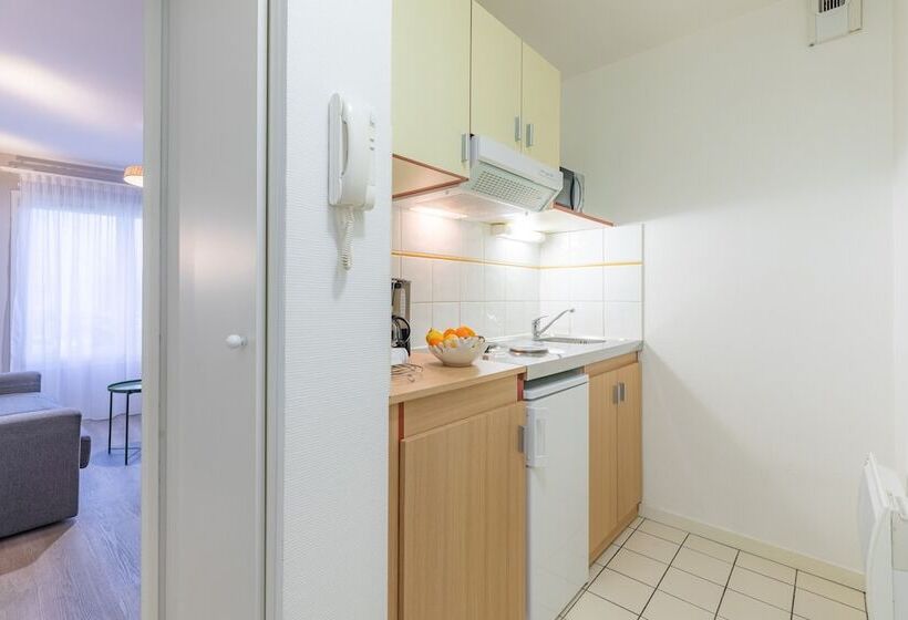 Апартаменты 1 Спальня, Appart City Classic Caen