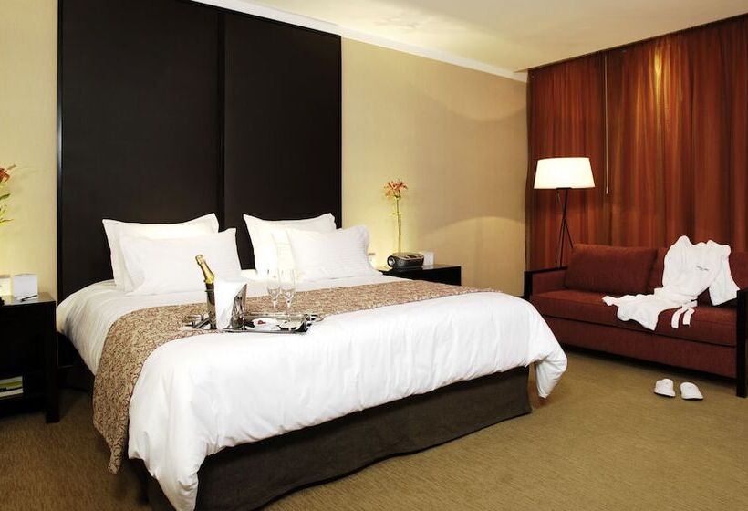 스탠다드 룸 더블 침대, Casino Magic