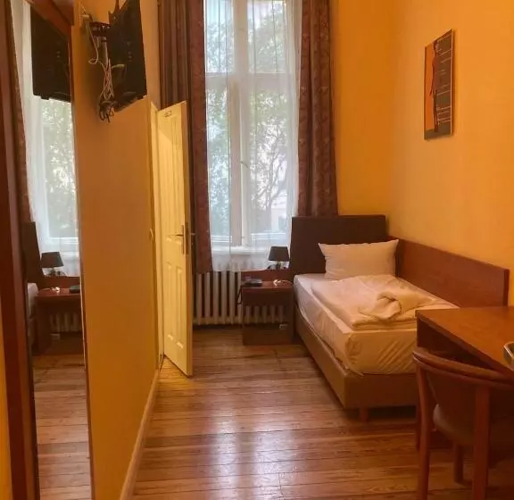 اتاق استاندارد یک نفره, City Hotel Am Kurfürstendamm
