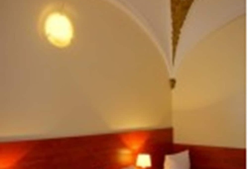 اتاق استاندارد سه نفره, City Hotel Am Kurfürstendamm