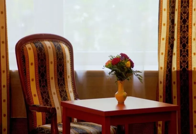 اتاق استاندارد چهار تخته, City Hotel Am Kurfürstendamm