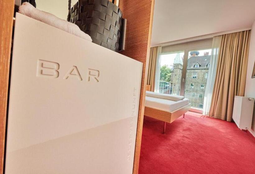 标准单人间, Das Schloss An Der Eisenstrasse