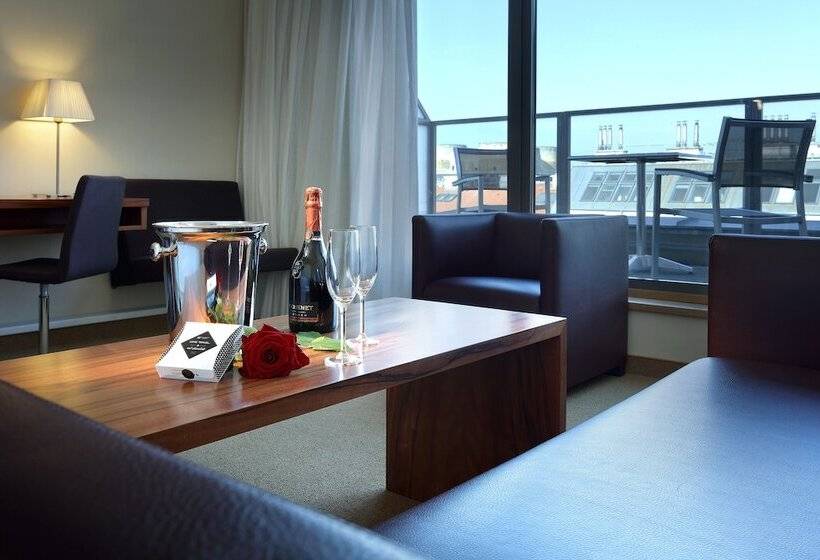 سوییت جونیور, Eurostars Embassy