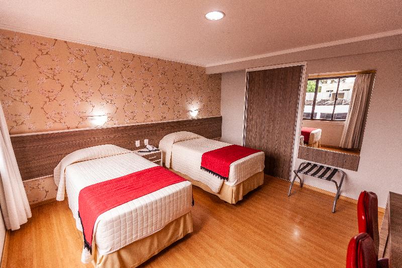 Номер Стандарт, Foz Plaza