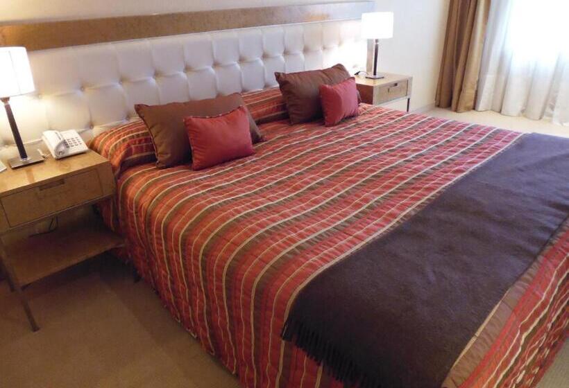 スタンダードルーム, Fueguino