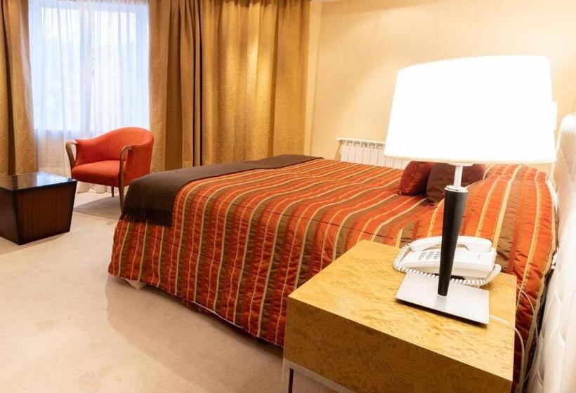 スイート, Fueguino