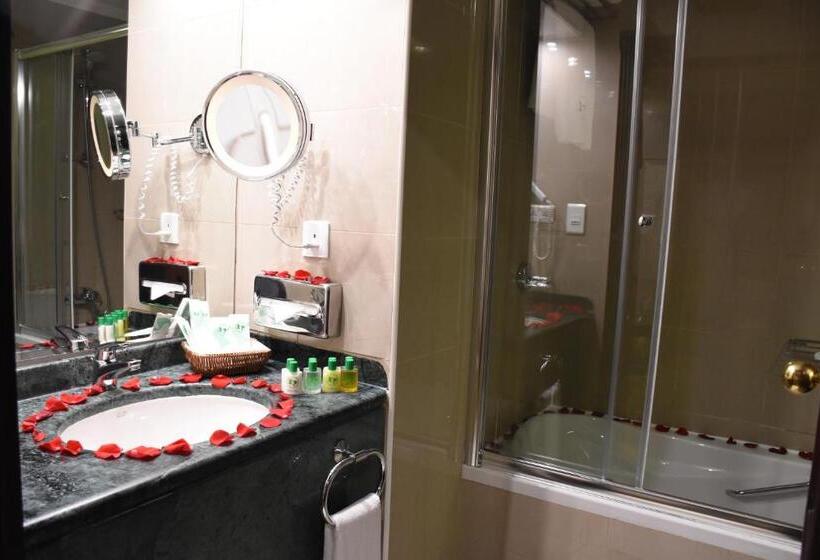 ロイヤルスイート, Habitat Hotel All Suites   Jeddah