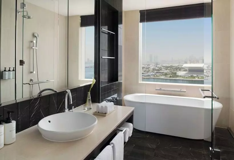 プレミアムルーム, Intercontinental Dubai Festival City, An Ihg