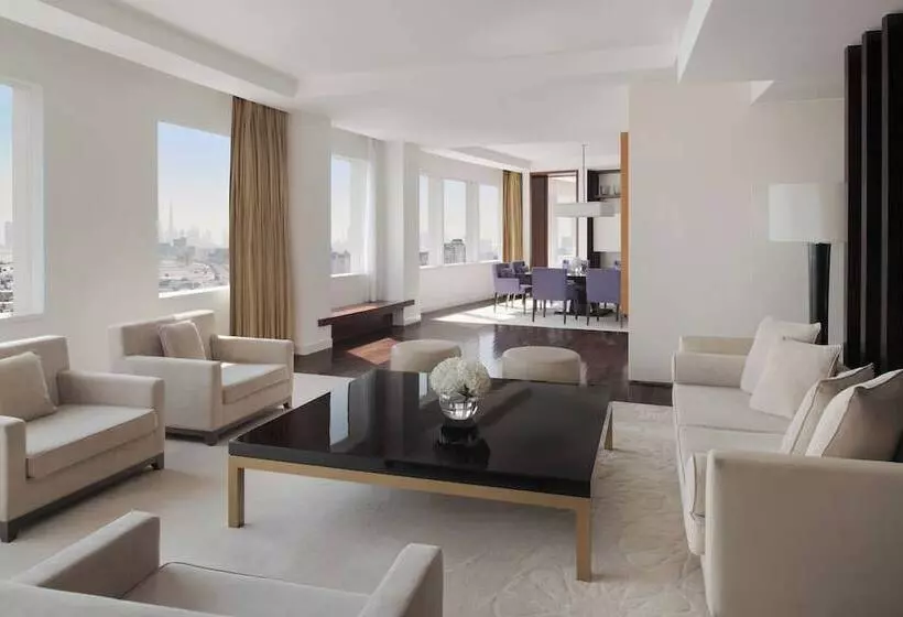 ロイヤルスイート, Intercontinental Dubai Festival City, An Ihg
