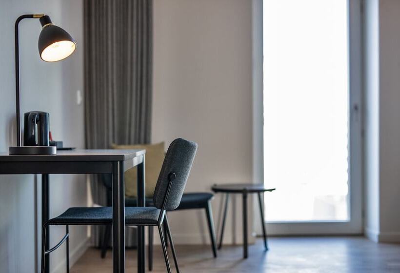 חדר סופריור עם מרפסת, Kompas Hotel Aalborg