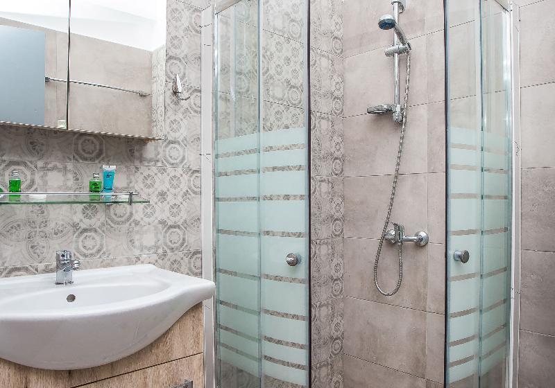 غرفة قياسية, Belvita