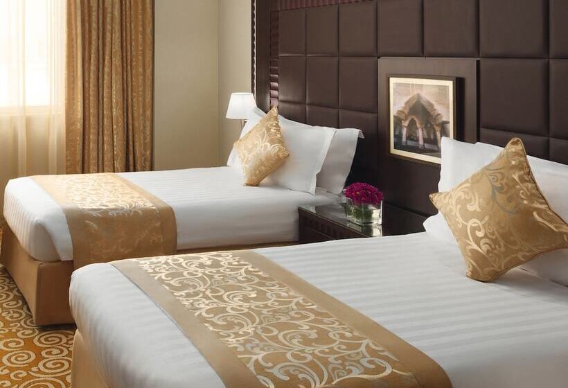 豪华套房, Mövenpick Hotel Qassim