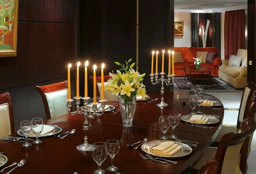 سوئیت پرزیدنت, Mövenpick Hotel Qassim