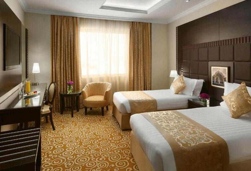 豪华房间, Mövenpick Hotel Qassim