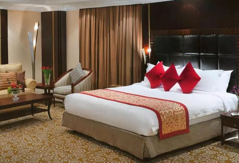 سوییت, Mövenpick Hotel Qassim