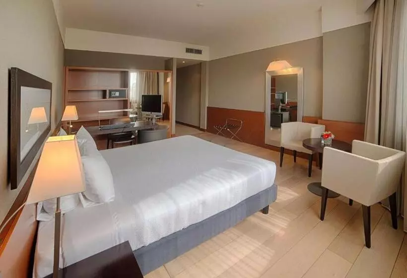 اتاق استاندارد, NH Linate