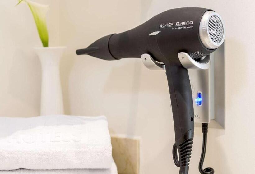 ファミリールーム, NH Linate