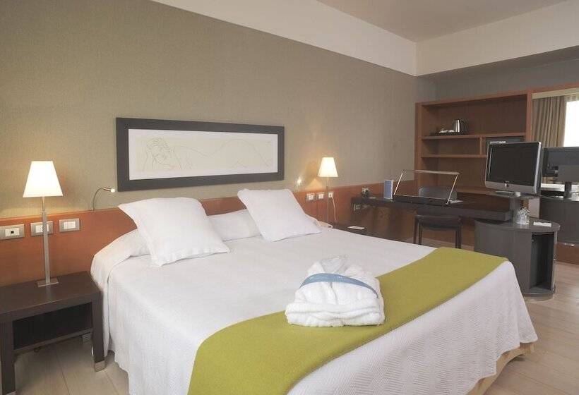 ファミリールーム, NH Linate