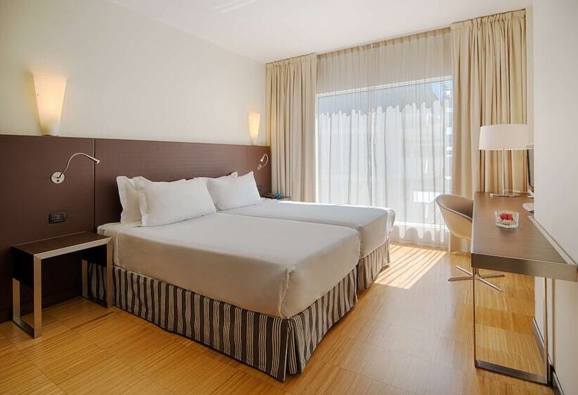 اتاق سوپریور, NH Savona Darsena