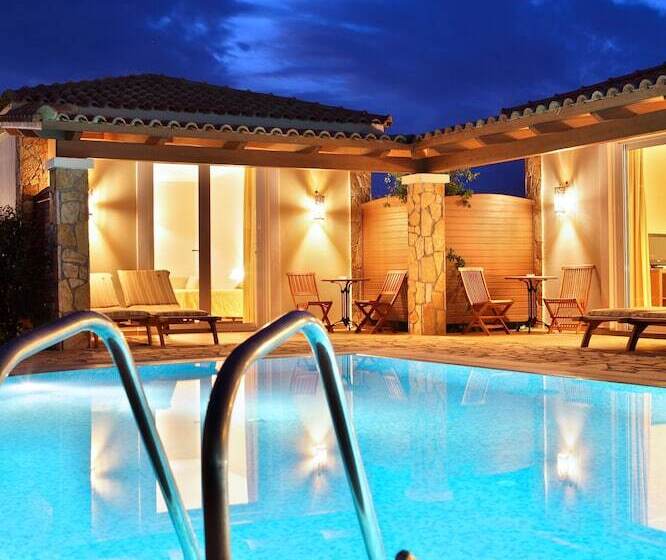 בקתה דלוקס, Olympia Golden Beach Resort & Spa