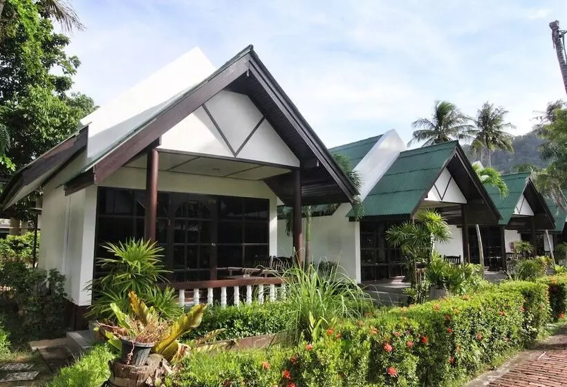 اتاق استاندارد با چشم‌انداز باغ, Southern Lanta Resort