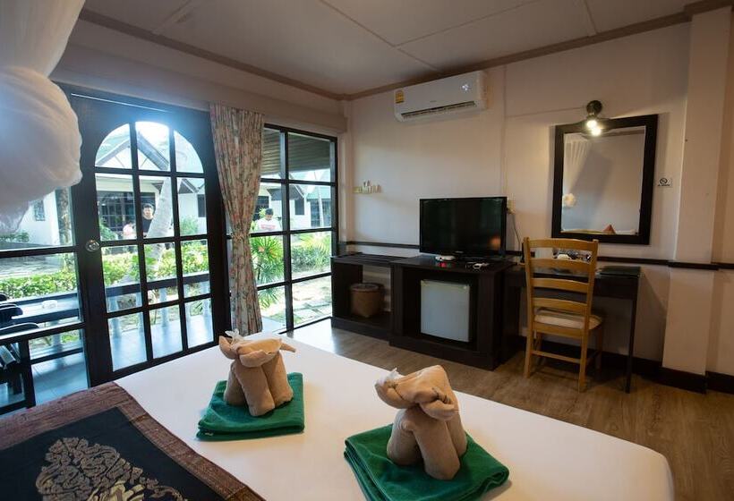 Номер Стандарт Вид на Сад, Southern Lanta Resort