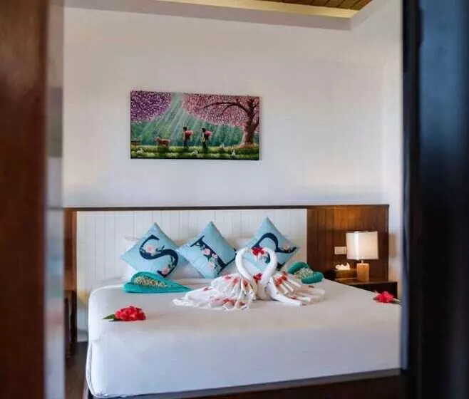 سوییت با چشم‌انداز دریا, Southern Lanta Resort