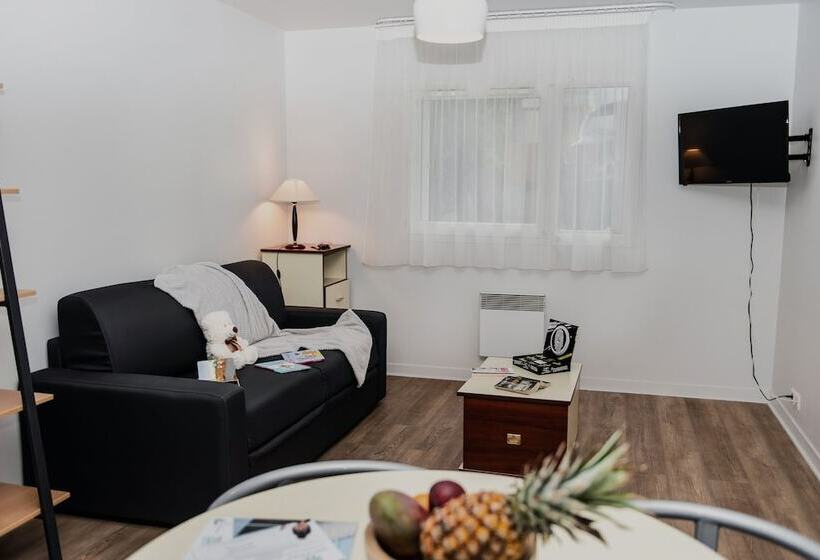 شقة غرفة واحدة, Terres De France Brest