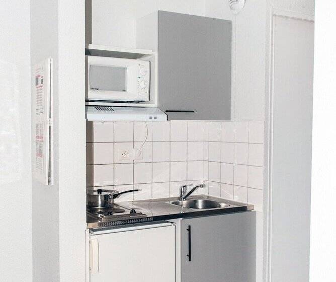 Апартаменты 1 Спальня, Terres De France Brest