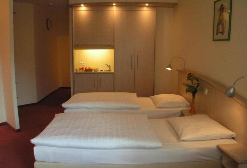 标准间, Panorama Inn