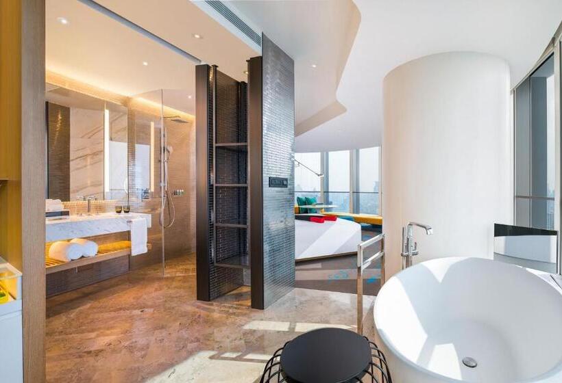 Standart Oda, W Shanghai  The Bund