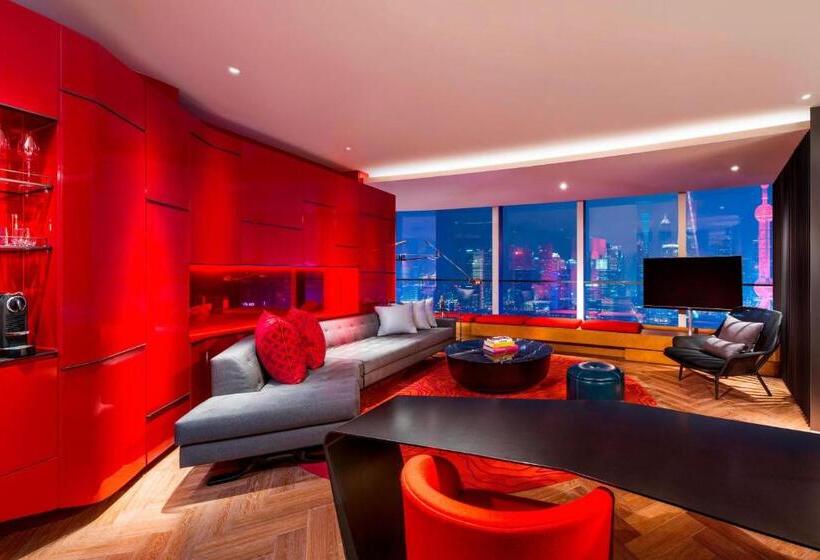 Süit, W Shanghai  The Bund