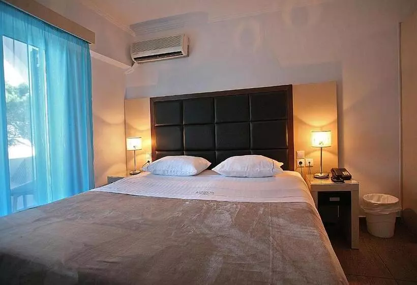 اتاق سوپریور, Loizos Stylish Residences