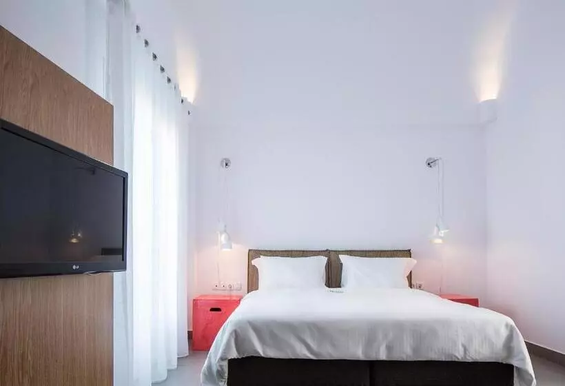 اتاق اجرایی, Loizos Stylish Residences