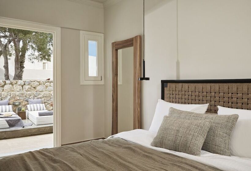 Номер Стандарт, Loizos Stylish Residences