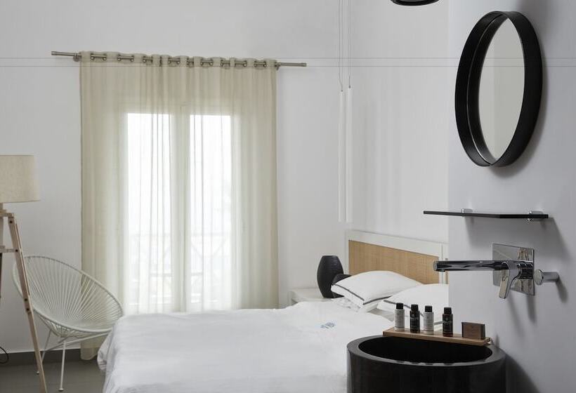 이그제큐티브 룸, Loizos Stylish Residences