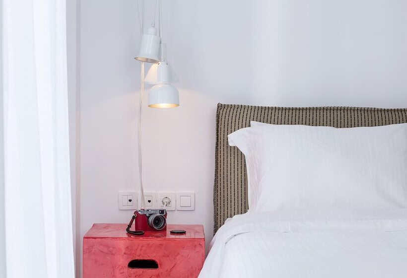이그제큐티브 룸, Loizos Stylish Residences