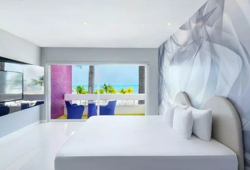 اتاق استاندارد با چشم‌انداز دریا, Temptation Cancun Resort  All Inclusive  Adults Only