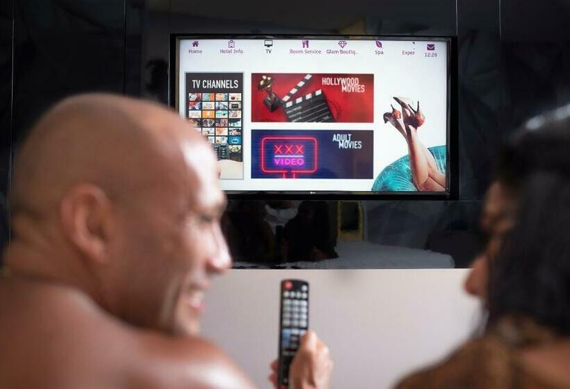 חדר סטנדרט נוף לים, Temptation Cancun Resort  All Inclusive  Adults Only