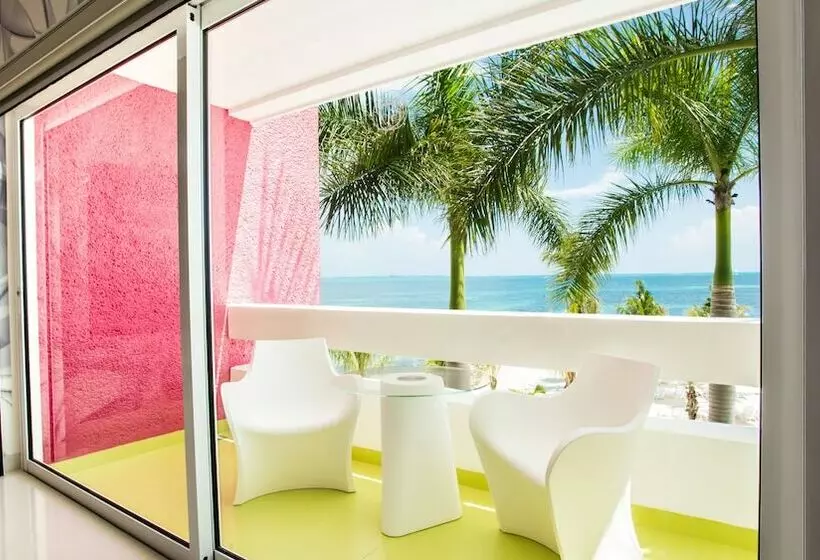 اتاق استاندارد با چشم‌انداز دریا, Temptation Cancun Resort  All Inclusive  Adults Only