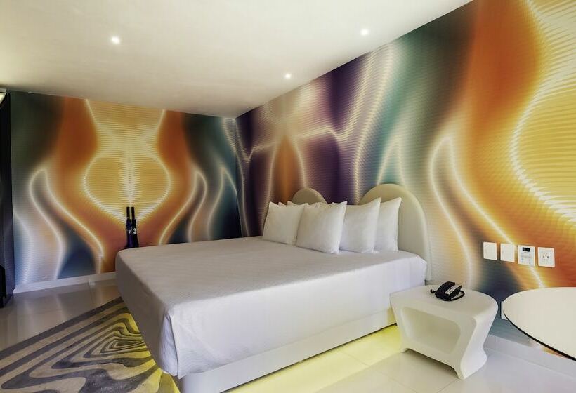 חדר סטנדרט נוף לים, Temptation Cancun Resort  All Inclusive  Adults Only