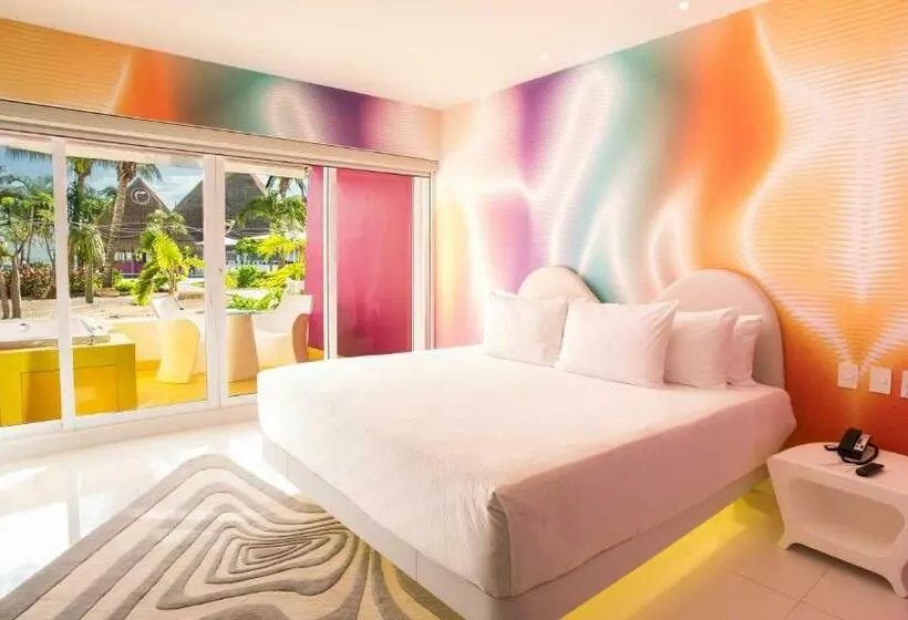 اتاق لوکس با وان آب گرم, Temptation Cancun Resort  All Inclusive  Adults Only