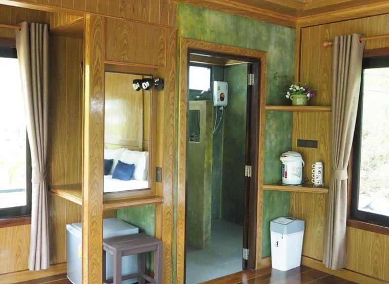 Четырехместный Номер Стандарт, Baan Suan Hill Resort